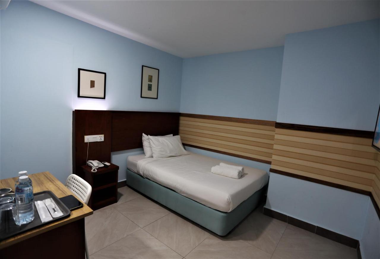 Orkid Hills At Pudu Kuala Lumpur Exterior foto